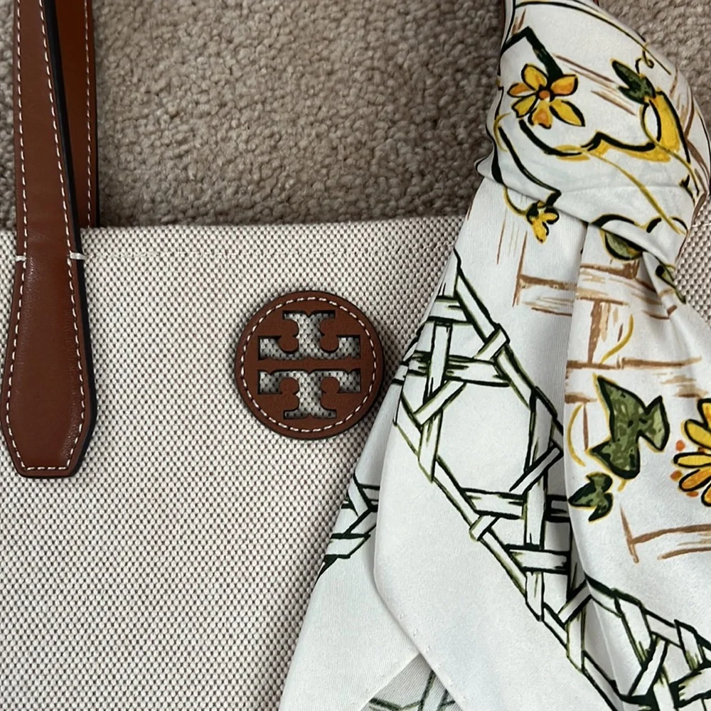 Tory Burch - Picture 7 of 7